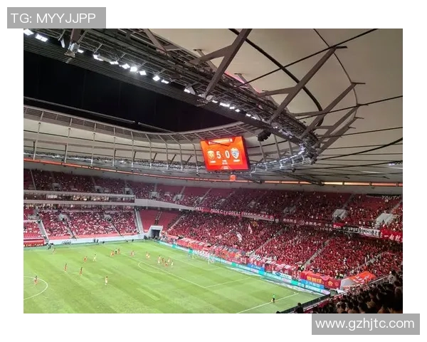 GFA足球联赛新赛季开启球迷热情高涨期待精彩对决